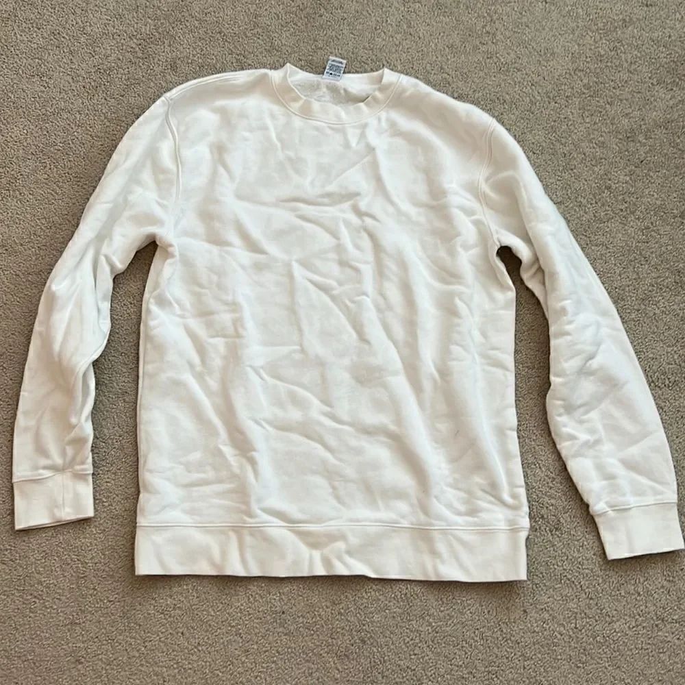 Cozy White Fleece Crewneck L